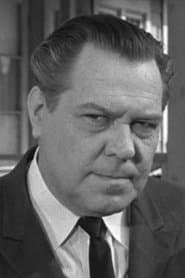 Kelly Thordsen as Harold 'Hal' Loder