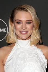 Chelsea Frei as Victoria Gotti