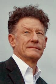 Lyle Lovett as Carl Tippett
