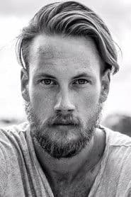 John Robinson as James Campbell