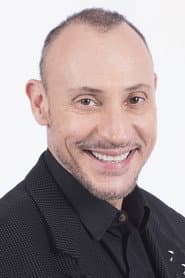 Kleon Gregoriadis as Security Officer