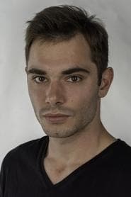 Lujo Kunčević as Mateo