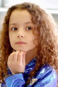 Cassiopée Mayance as Romane