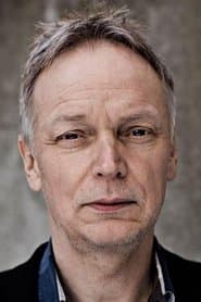 Kristian Halken as Allan Simonsen