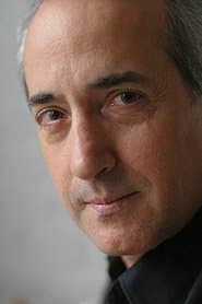 Joe Urla as Glenn Stevens