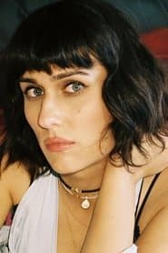 Teddy Geiger as Curtis