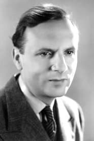 Pierre Bertin as Georges, le vieil homosexuel