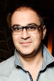 Garik Martirosyan as Шпакян/ведущий «Конфетки»