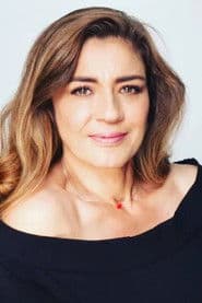 Amara Villafuerte as Madre de Raquel