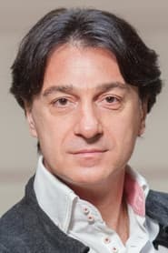 Evklid Kyurdzidis as Dmitriev