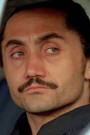 Nicola Acunzo as Ciro Calabrese