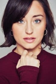 Andrea Trepat as Ester