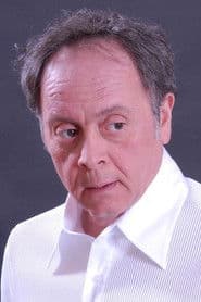 Nicola Valenzano as Giulio