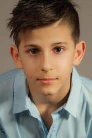 Damiano De Laurentis as Yuri