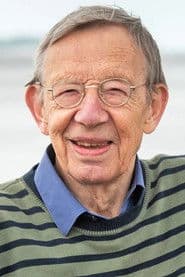 Hark Bohm as Roland Brenner