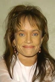 Niki Botelho as Teek