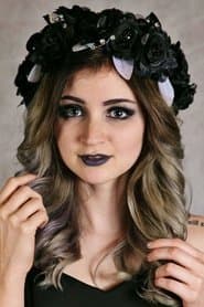 Haley Madison as Courtney