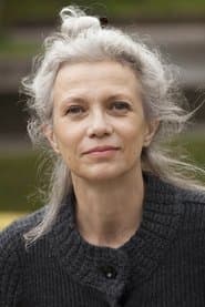 Clémentine Amouroux as Jeanne Salève