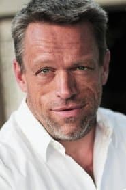 Brian Thompson as Jasper Crow