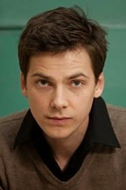 Stefan Pohl as Ben Kohler