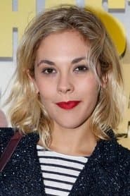 Alysson Paradis as Annette