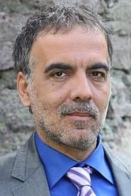 Levent Tülek as Şemistan