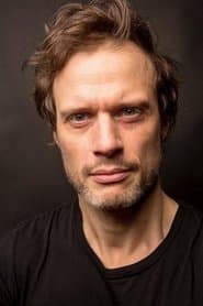 Axel Kiener as Lucas Frantz