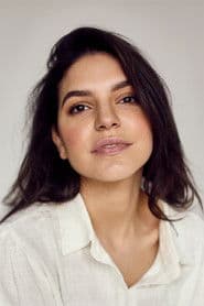 Alexys Gabrielle as Chloe Temple