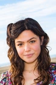 Abbey Hoes as Tamara