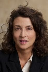 Noémie Lvovsky as Catherine