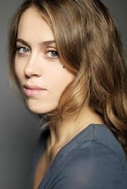 Pauline Huruguen as Soizic