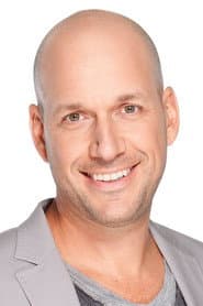 Martin Matte as Simon Monette