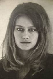 Adriana Bogdan as Moira