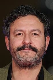Isak Férriz as Miguel Peña