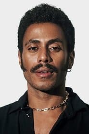 Ícaro Silva as Dr. Paulo