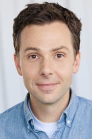 Gabriel Tigerman as Andrew