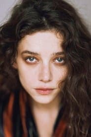 Zoé Adjani as Cerise