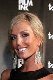 Annalise Braakensiek as Fay