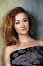 Gabriela Muskała as Iza