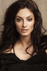 Erica Cerra as Clarissa Vance