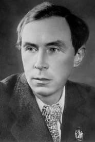 Erast Garin as uncle Grapes / shoemaker (voice)