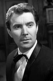 Ferenc Zenthe as Záray százados