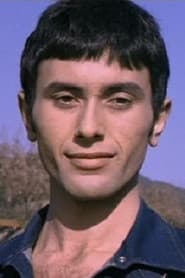 David Rocha as Tomás