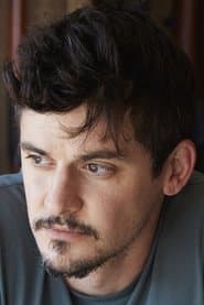 James Cade as Harmon Tedesco