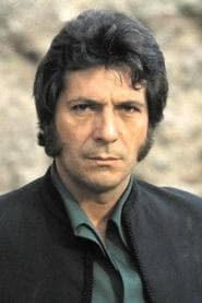 Sancho Gracia as Fernando