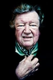 Iwar Wiklander as Julius