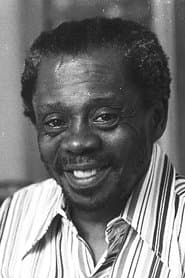 Grande Otelo as Station Master