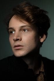 Leonard Scheicher as Moritz