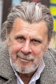 Paul Dewdney as Joe Allen