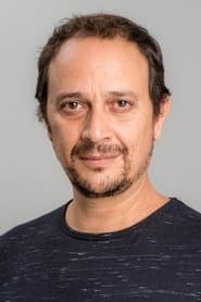 Luis Callejo as Alvaro